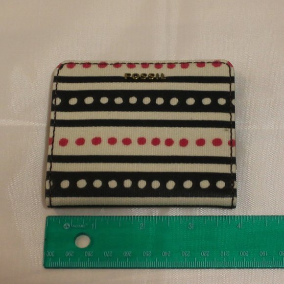 Small Fossil Wallet - Picture 2 of 4